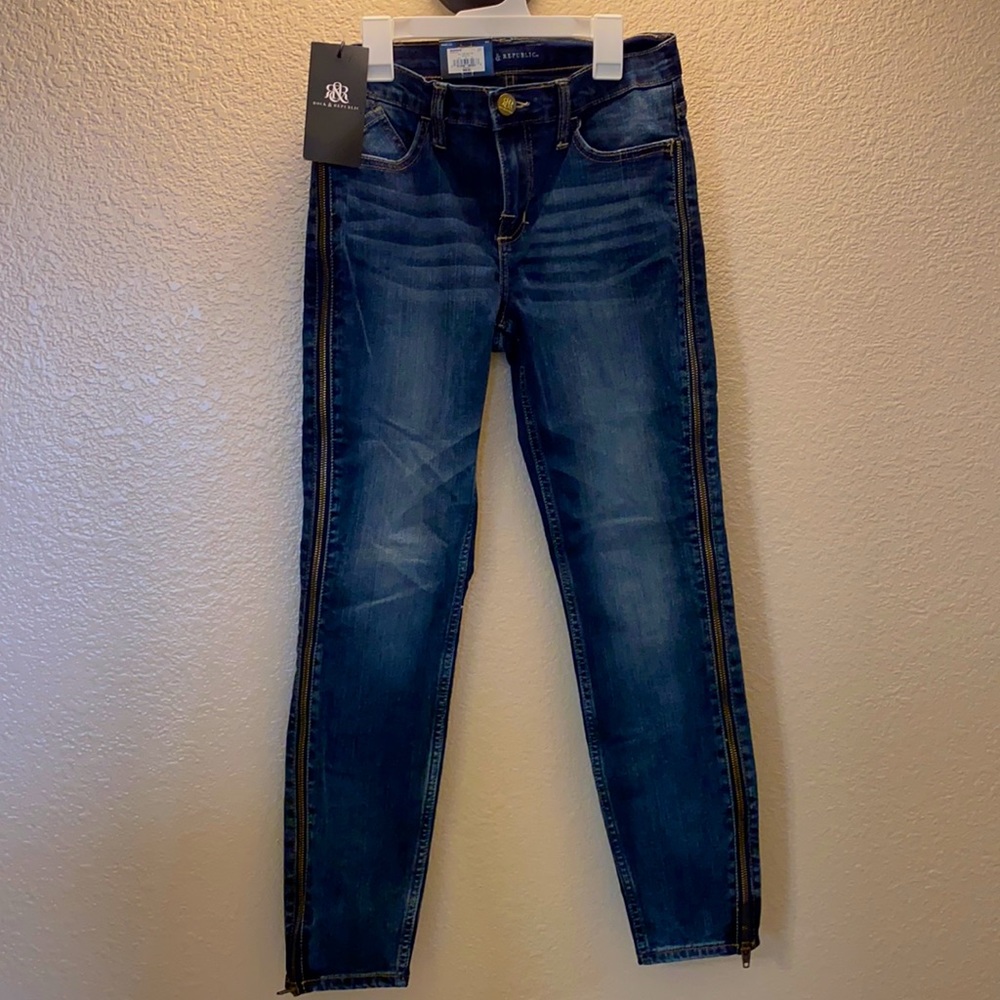 NWT Rock and Republic Jeans